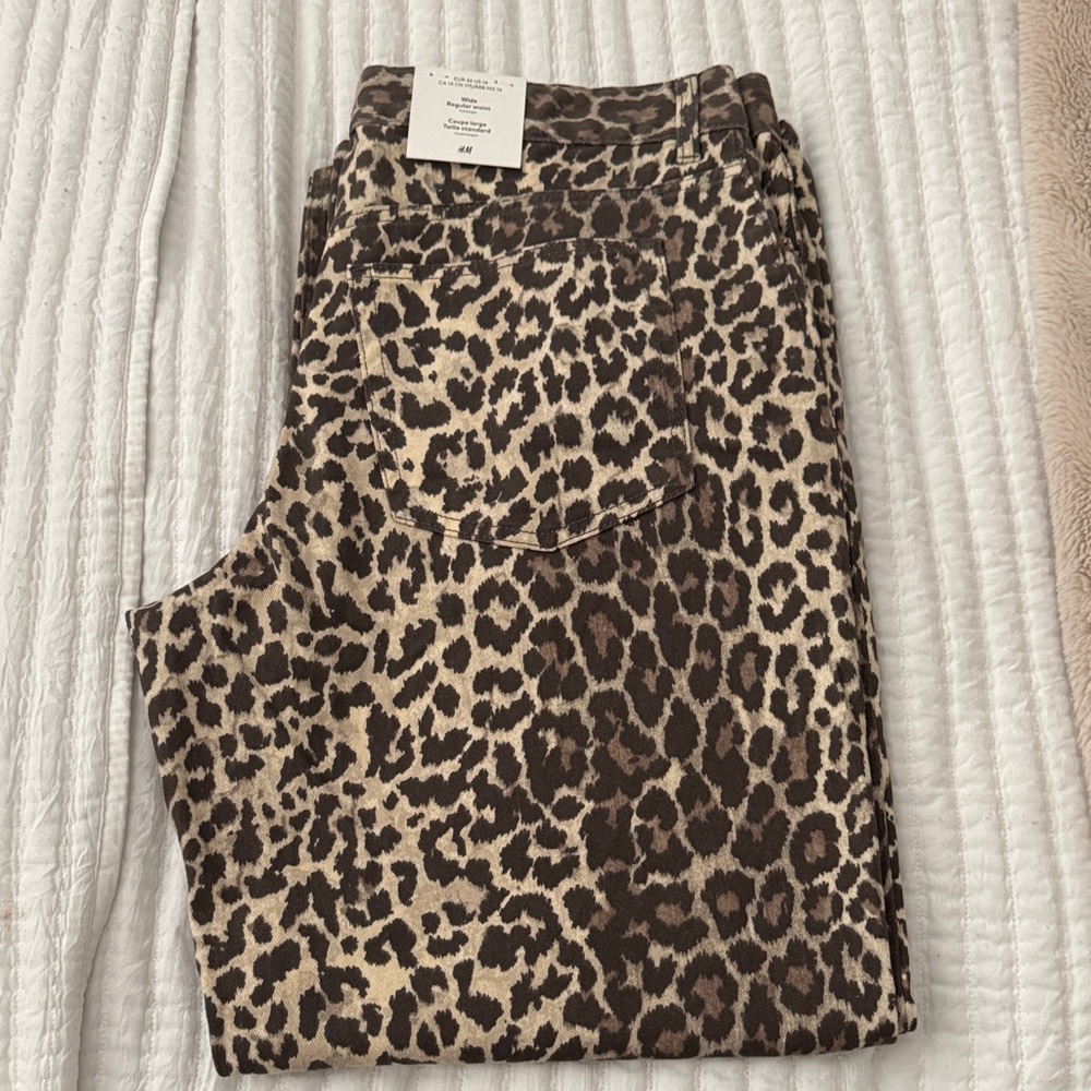 H&M Brown Leopard Print Pants